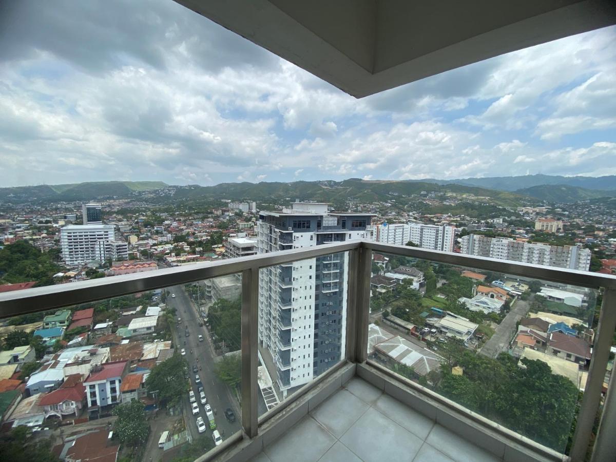 Apartment One Pavillion Place By P&j