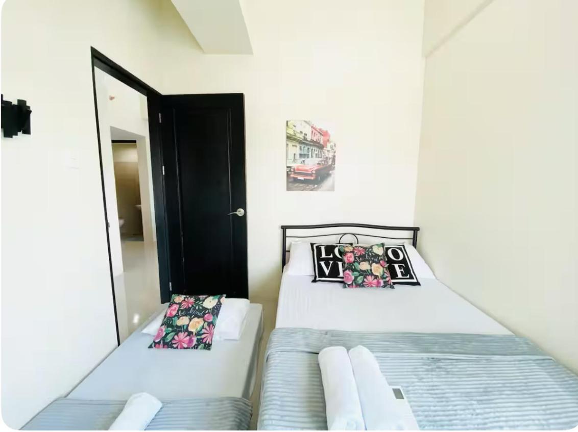 One Pavillion Place By P&j Apartment Cebu