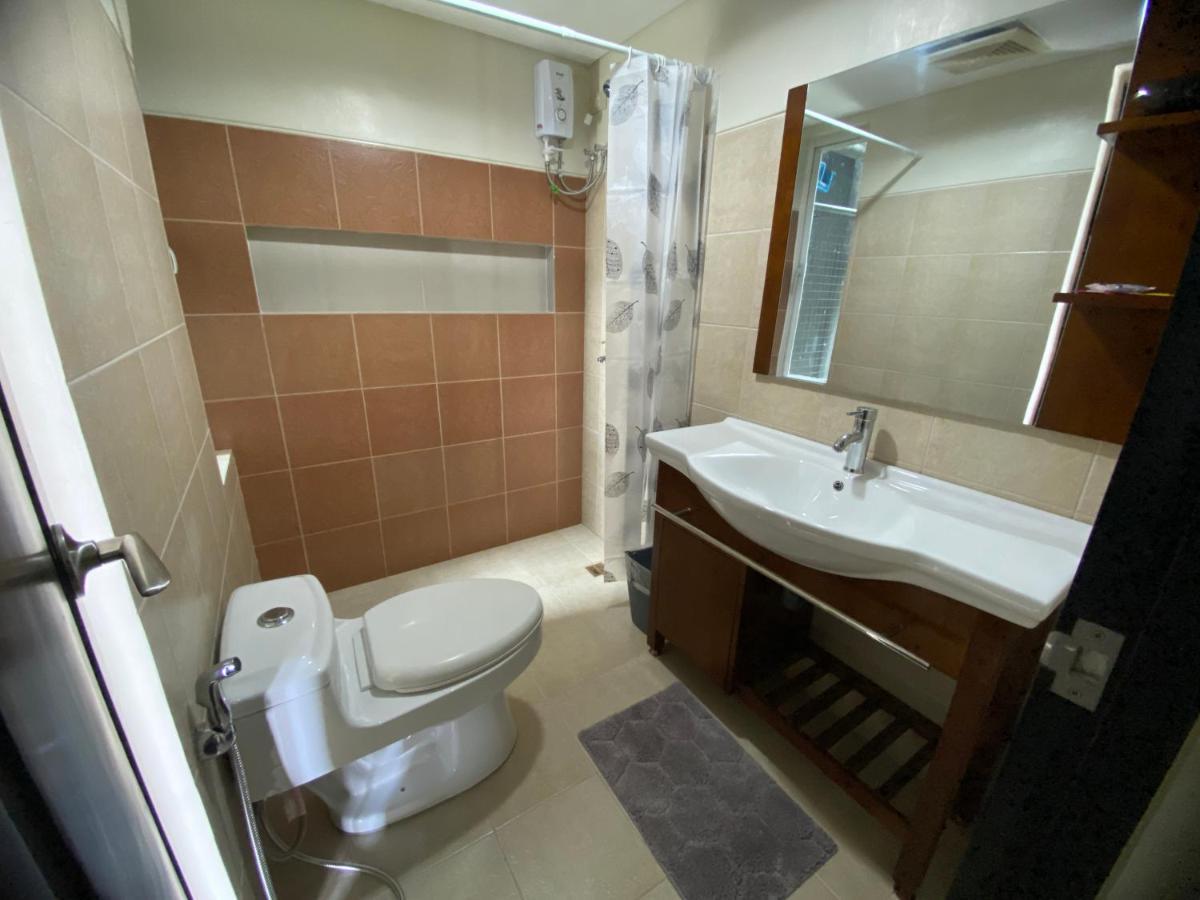 One Pavillion Place By P&j Apartment Cebu