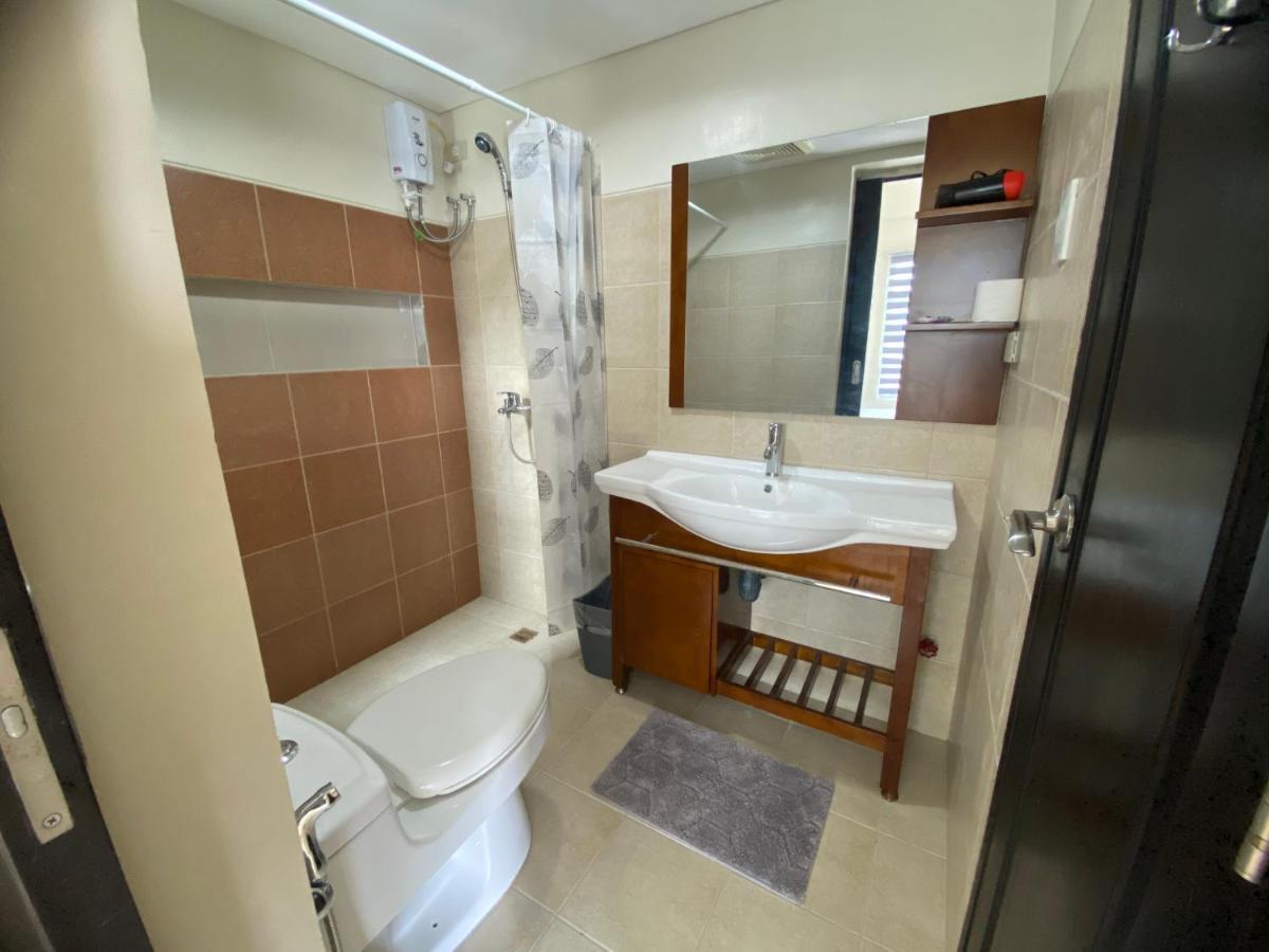 Apartment One Pavillion Place By P&j Cebu
